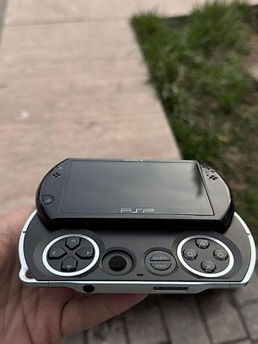ps servis: Sony PSP Go (PSP-N1001) – portativ oyun konsolu — 1