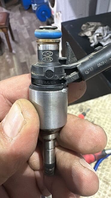 Iran Khodro: Avtomobil üçün ehtiyat hissələri paketi Tərkib: - Qaz paylayıcı — 6