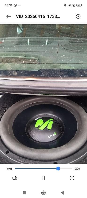 Dinamiklər və sabvuferlər, Kompozit