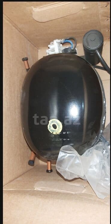 вытяжка для кухни в баку: Стеклянный морозильник, Италия — 2