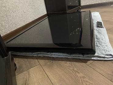 Б/у Телевизор LG LCD 98" HD (1366x768), Самовывоз — 2