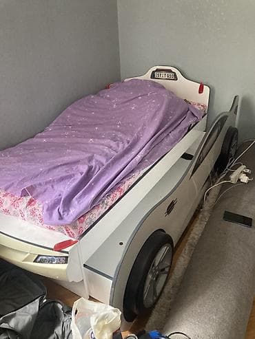 matraslar: Çilek, bazalı Uşaq çarpayısı – avtomobil dizaynlı model - Korpus: ağ — 1