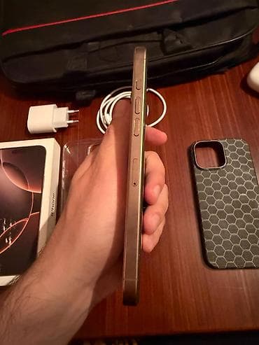IPhone 16 Pro Max, 256 GB — 2