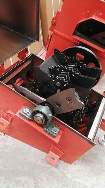 Soyuducu avadanlığı: Ot doğryan və yem üydən növ yem üydür arpa buğda və qarğdalı 1saat 350 — 7