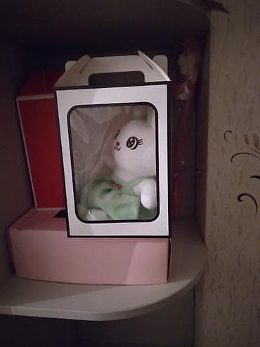 Güzgülər: Şirin yumşaq oyuncaqlı hədiyyə dəsti - Qutuda ağ rəngli dovşan — 1