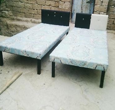 Kravat taza möhkam Taxtadan hazırlanır Başlığı koja üstü maçalka