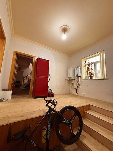 Həyət evləri və villaların satışı: Binəqədi qəs. 5 otaqlı, 500 kv. m, Kredit var, Yeni təmirli — 10