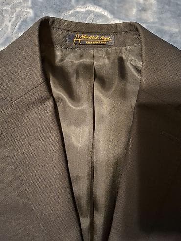 kostuyum: Yaxşı vəziyyətdədir Razmer 52 Qara rəngdədir Abdullah Kiğılı — 2