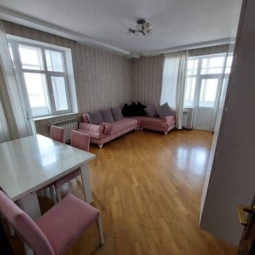 8 mikrorayon: 6-cı mikrorayon, 3 otaqlı, Yeni tikili, 100 kv. m — 2