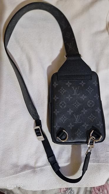 pasanoşka kişi: Louis Vuitton Avenue Sling Bag (Orijinal, Fransa istehsalı) — 4