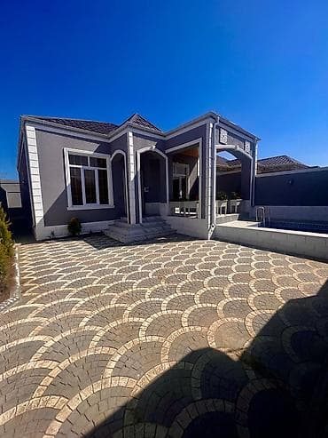 ev və bağ: Satılır: həyətli fərdi ev Xüsusiyyətlər: - Geniş həyət və örtülü — 6