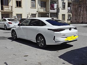 muravey satılır: Changan Qiyuan A05: 1.8 l | 2024 il 85850 km Sedan — 2