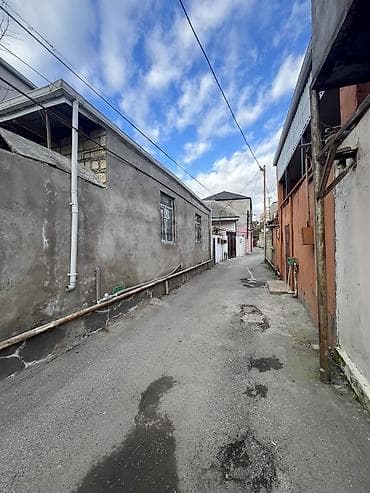 gencede satilan evler 2023: 9-cu mikrorayon 3 otaqlı, 74 kv. m, Kredit yoxdur, Təmirsiz — 2