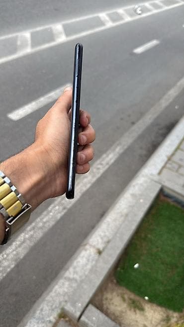 samsung a20 kredit: Samsung Galaxy A10, 32 GB, rəng - Qara, İki sim kartlı — 2