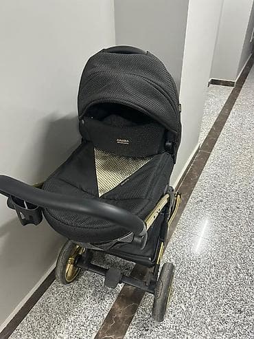 uşaq sumkasi: Nigar3. Kalyeska. Satılır əla vəziyyətdədir. 110 azn Ünvan Nərimanov — 1