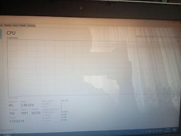 diz üstü komputer: Dell Latitude E6530 noutbuk Kompüter saz vəziyyətdədir, 4 gb ram var — 9