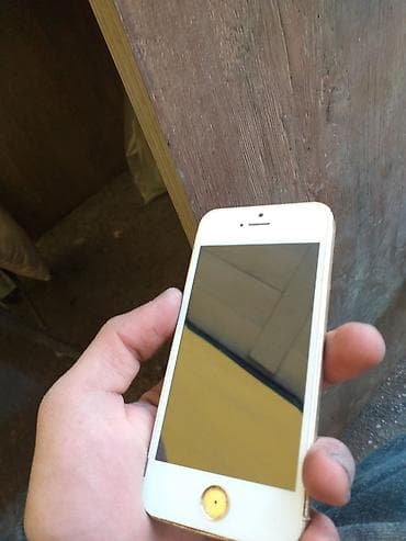 iphone 4 ikinci el: IPhone 5s, 32 GB, Qızılı, Barmaq izi — 3