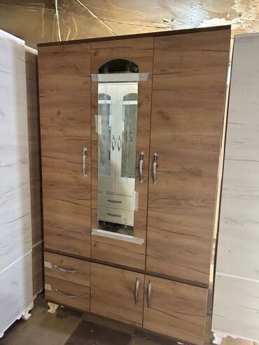 Termolar: Açılan, 3 qapılı Düz dolab, Şifonyer — 2