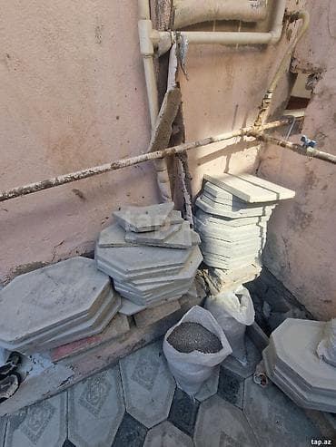 Həyət üçün daşlar satılır (4 kvadrat) Səki daşlardı və aksep qumlarıda — 4