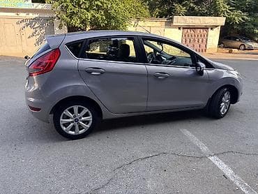 Avtomobil satışı: Ford Fiesta: 1.4 l | 2011 il 194240 km Hetçbek — 4