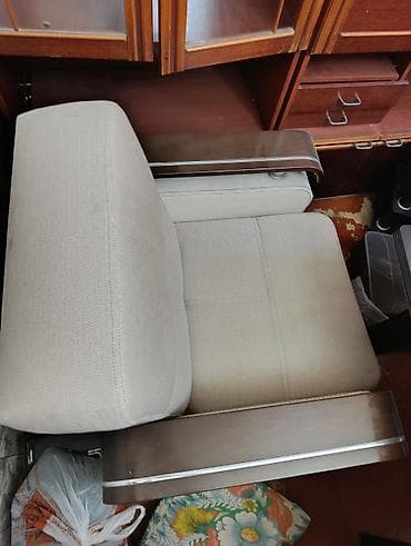 Kreslolar: İşlənmiş, Kreslo, Parça — 2