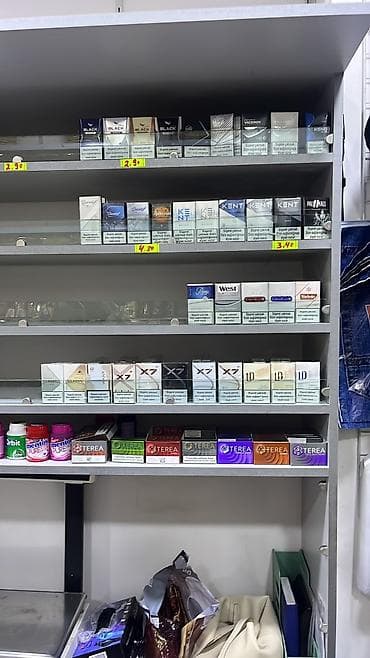 marlboro orginal: Mağaza üçün siqaret vitrini 200 Azn. • Ölçüsü: 200 × 45 × 100 sm • — 1