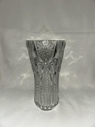 Bir vaza, Xrustal