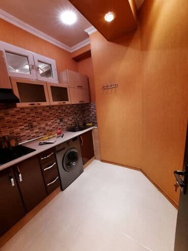 turkanda ev: Nəriman Nərimanov metrosu yaxınlığında, Nərimanov adına 45 nömrəli — 9