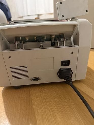 seyf kassa: Pul sayma aparatı – WJD‑HR‑09CM Xüsusiyyətlər: - Avtomatik banknot — 3