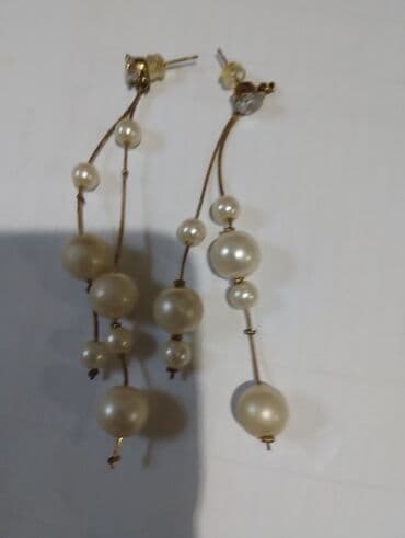 Zərgərlik dəsti – klassik və zərif üslub - Komplekt tərkibi: - Uzun