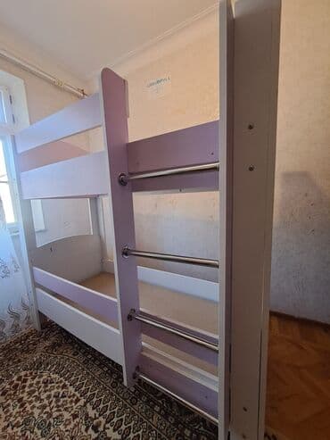 двуспальная кровать с подъемным механизмом: Для девочки и мальчика, Б/у, Кровать, Без матраса, Без выдвижных ящиков, Ламинат — 2