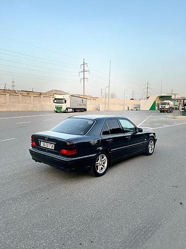 vaz 2104 dizel: Mercedes-Benz C-Class: 2 l | 1997 il Sedan — 2
