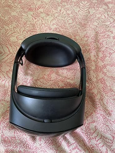 Meta Quest Pro VR. Cihaz tam işlək vəziyyətdədir, heç bir problemi