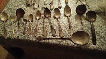 ucuz pərdə: Kolleksiya üçün köhnə metal çəngəl‑qaşıq dəsti - Müxtəlif ölçülərdə — 4