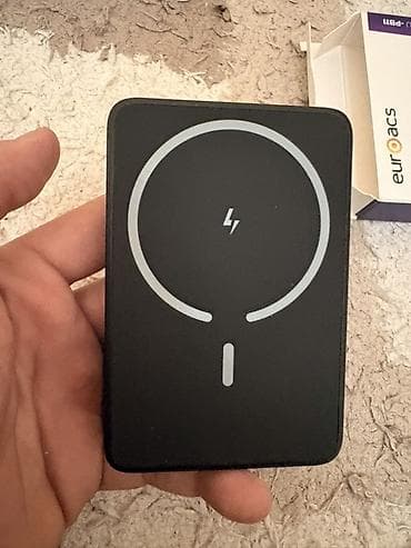 samsung 22: Powerbank 10000 mAh — 1