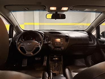 kia rio diffuser: Kia Cerato: 2 l | 2015 il Sedan — 3