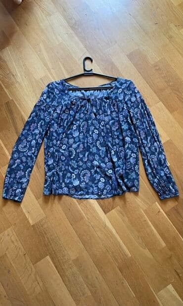 Легкая блуза Bershka, размер S