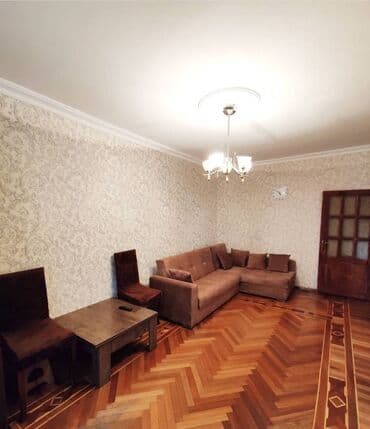 xacmazda satilan evler: Bakı, 2 otaqlı, Köhnə tikili, m. Əhmədli, 60 kv. m — 3