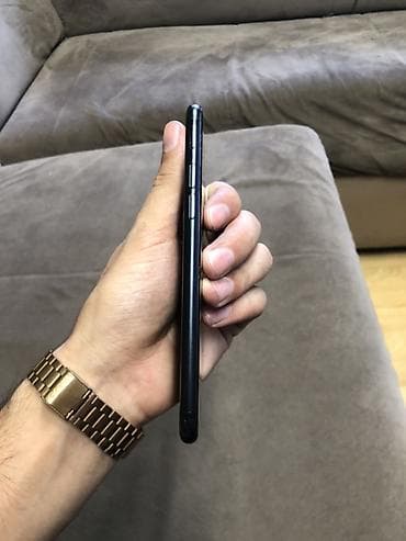 telefon iphone 7: IPhone 7, Qara, Barmaq izi — 3