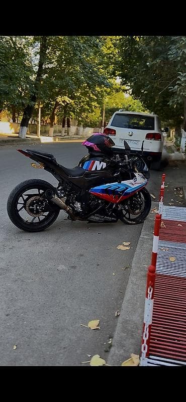 2008 ford transit: BMW - BMW S1000RR, 400 sm3, 2023 il, 10000 km — 4