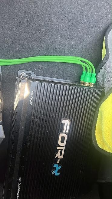 avt: Avtomobil üçün subwoofer və monoblok gücləndirici komplekti - — 2