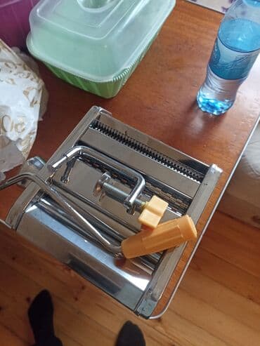 морозильная камера для мороженого бу: Xəmir ərişdə kəsən - yayan aparat təzədir — 3