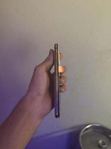 mikro qulaqciq satisi: IPhone Xs Max, 256 GB, Qızılı, Zəmanət, Qırıq, Simsiz şarj — 4