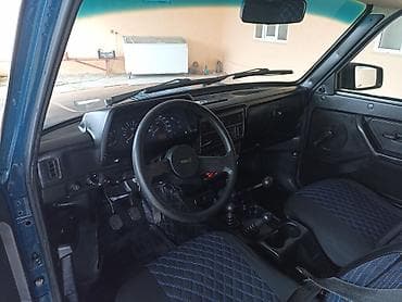 Nəqliyyat: VAZ (LADA) 4x4 Niva: 1.7 l | 2013 il 109000 km Ofrouder/SUV — 8