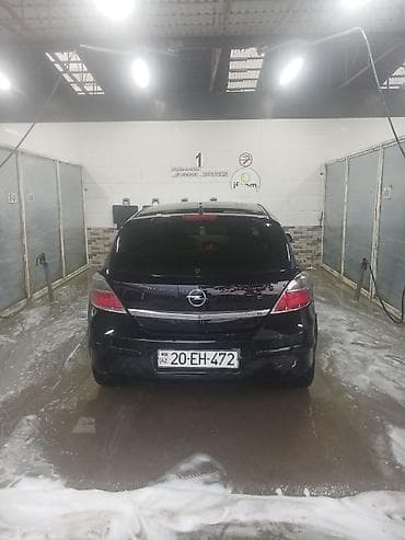 kia forte diffuser: Opel Astra H – qara rəng, hetçbek kuzov Xüsusiyyətlər: - Kuzov: 5 — 7