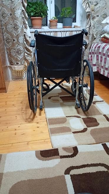 Tibbi geyim: Əlil arabası – universal model demek olarki hec isdifade edilmeyib — 3