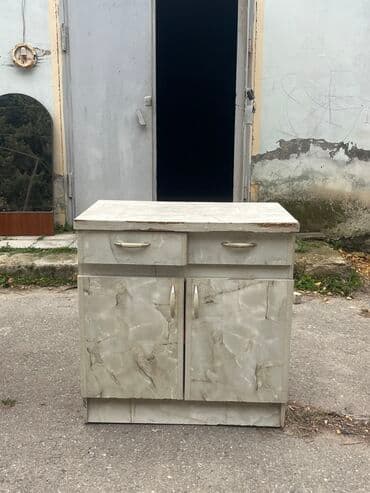 Quruducular: Mətbəx dolabı – mərmər naxışlı - Üstü geniş iş səthi olan aşağı tip — 1