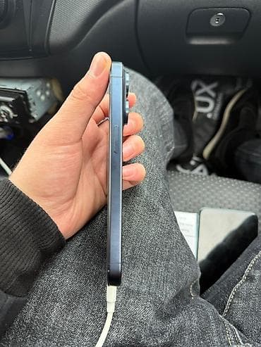 modem 4 antenli: IPhone 15 Pro, 256 GB, Black Titanium, Face ID — 4