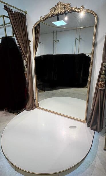 led lupa h4: Mağaza podium — 2