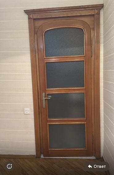 şuşə qapı: Taxta qapi ela veziyyetde,3 eded,1inin korpusunda problem var — 3